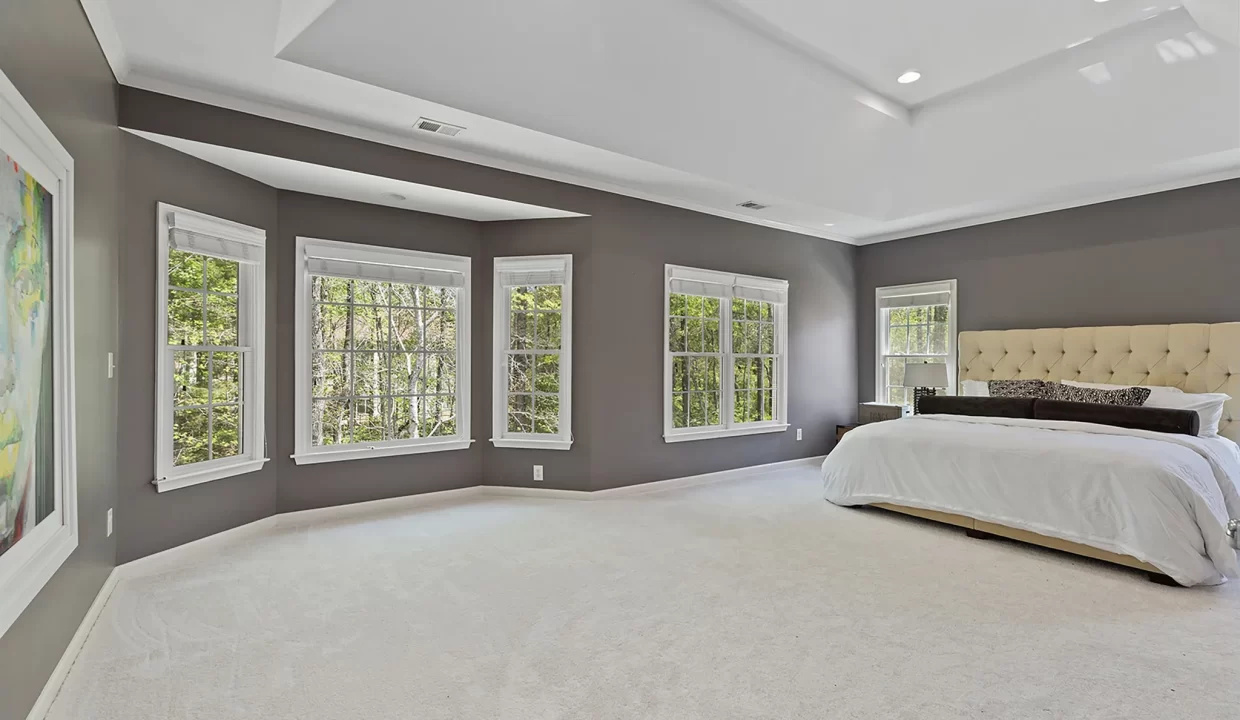 100-Evergreen-Trl-Atlanta-GA-30349-17