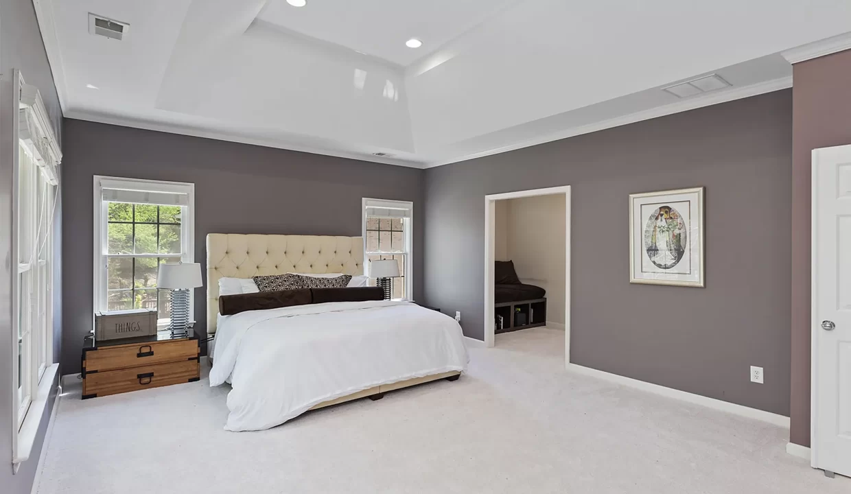 100-Evergreen-Trl-Atlanta-GA-30349-18