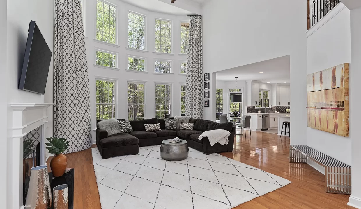 100-Evergreen-Trl-Atlanta-GA-30349-7