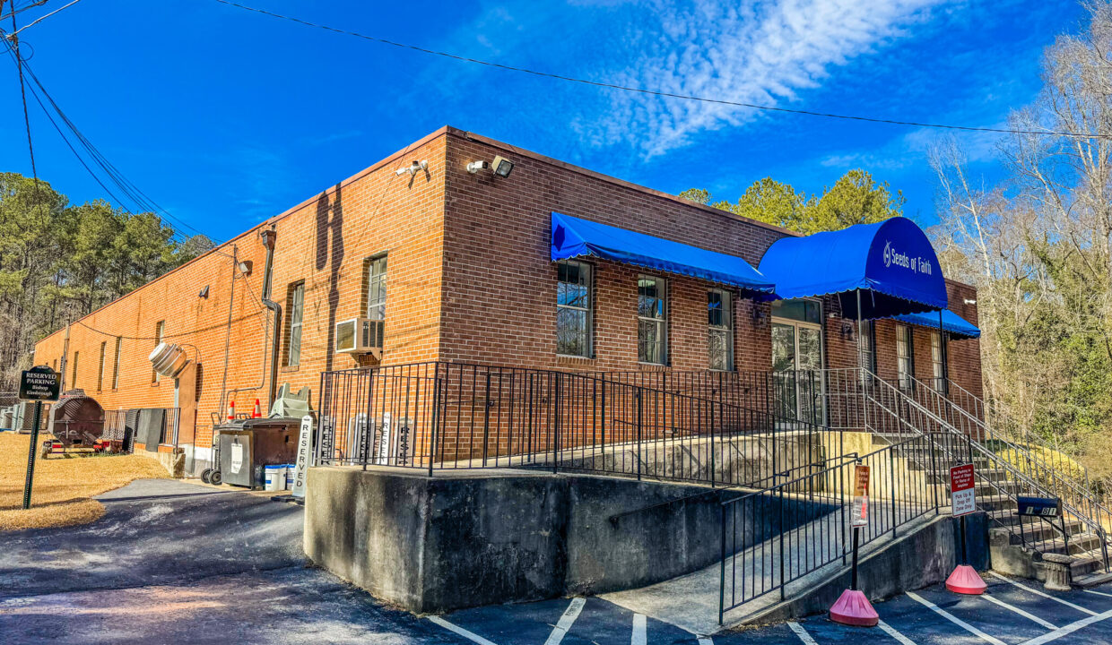 1581-Fairburn-Rd-SW - School-Building-Opportunity-2