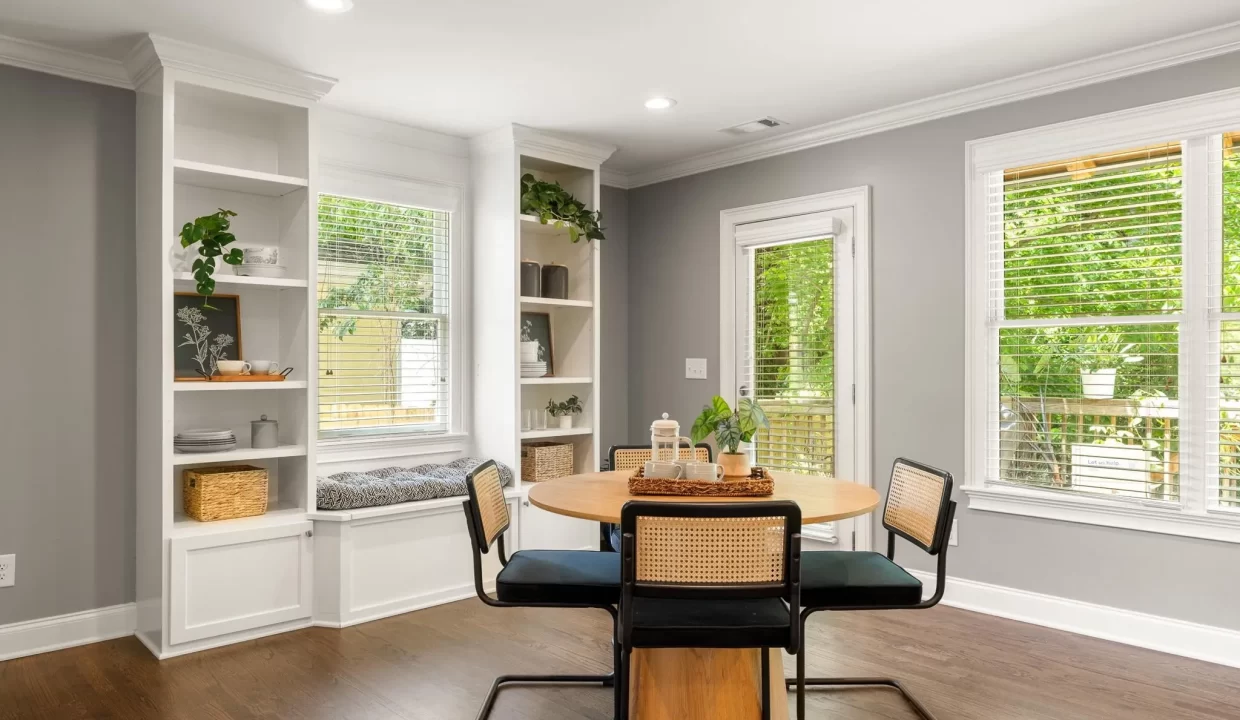 2554-Saint-Patrick-St-SE-Atlanta-GA-30317-7