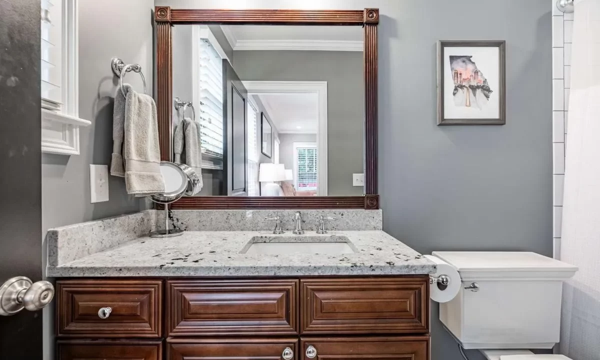 2580-Acorn-Ave-NE-Atlanta-GA-30305-16