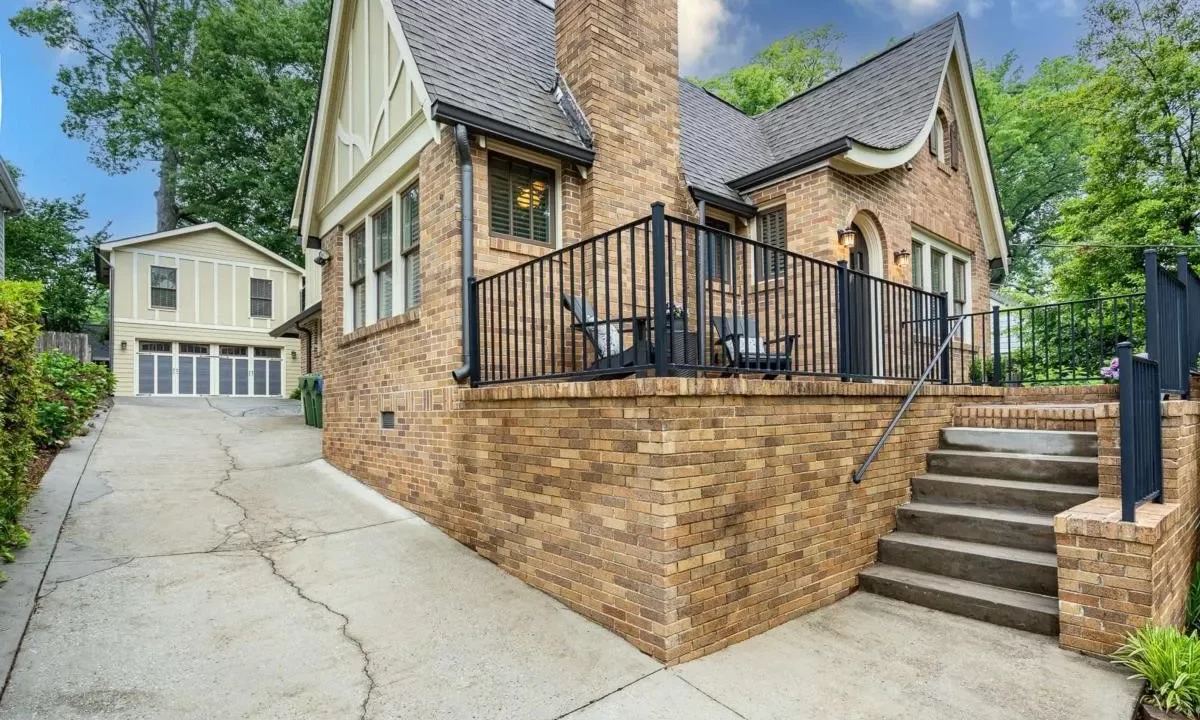 2580-Acorn-Ave-NE-Atlanta-GA-30305-2