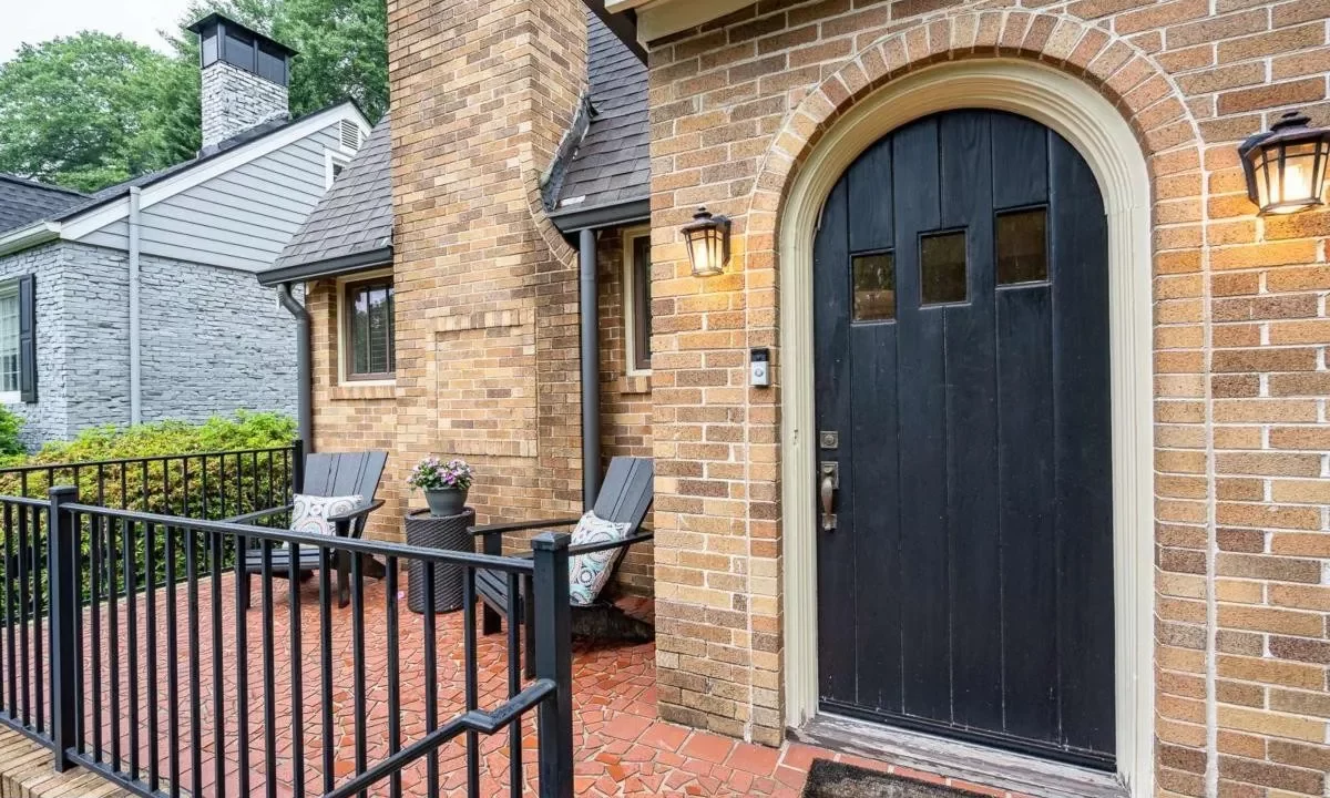 2580-Acorn-Ave-NE-Atlanta-GA-30305-3