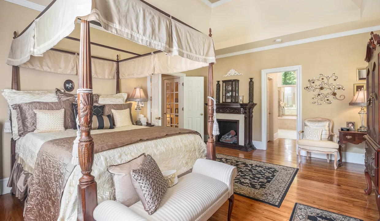 4855-Regency-Trce-SW-Atlanta-GA-30331-11