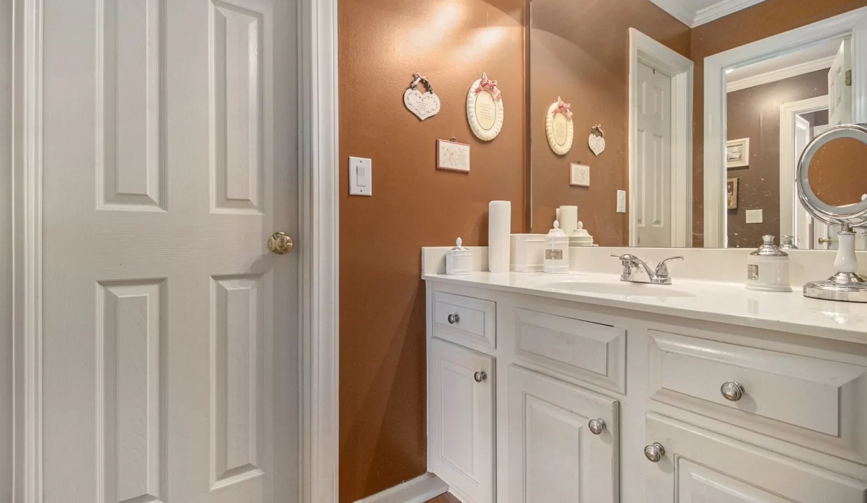 4855-Regency-Trce-SW-Atlanta-GA-30331-14