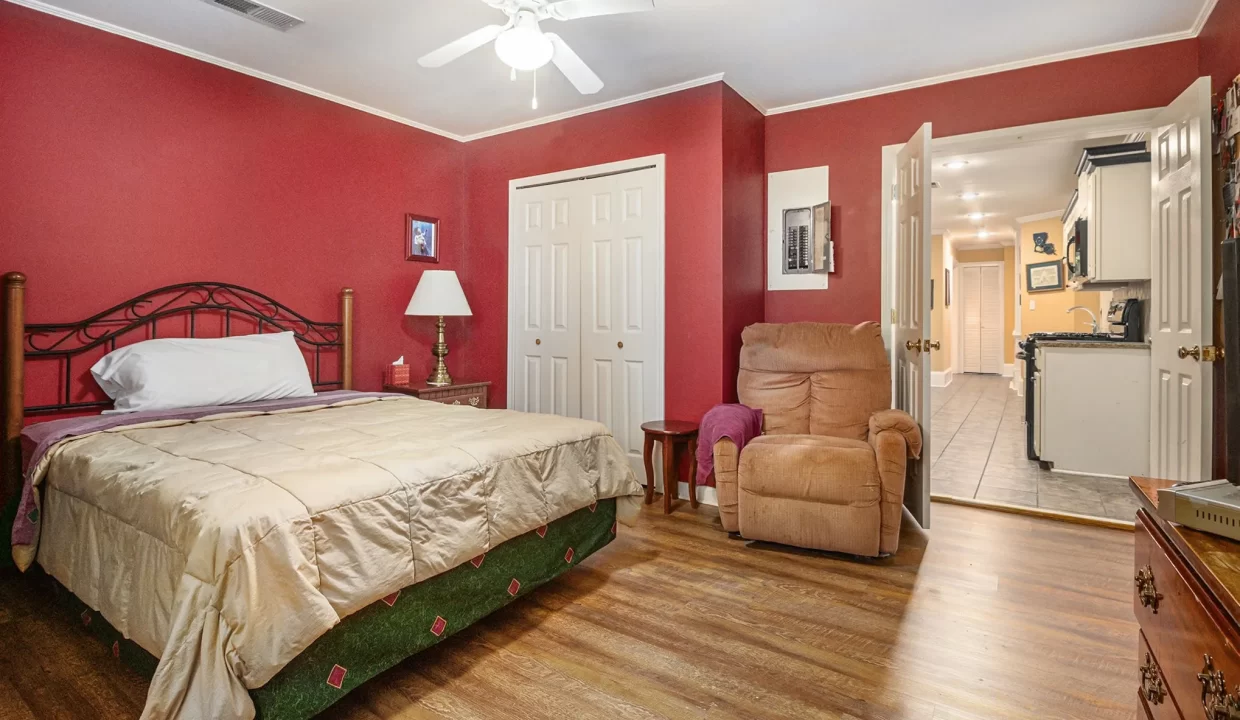 4855-Regency-Trce-SW-Atlanta-GA-30331-22