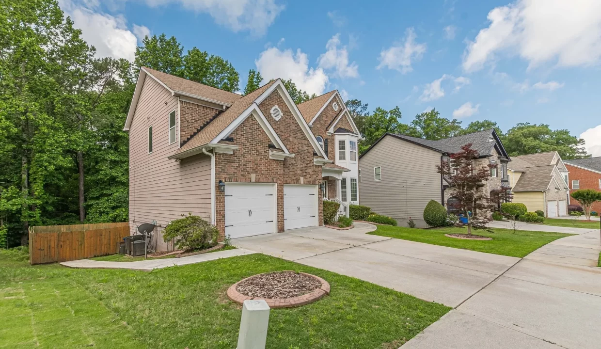 5342-Lakerock-Dr-SW-South-Fulton-GA-30331-2