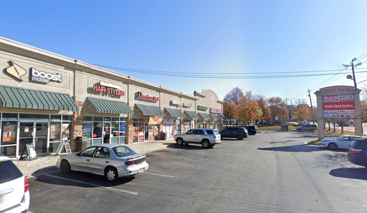 Holmes-Plaza2457-Martin-Luther-King-2